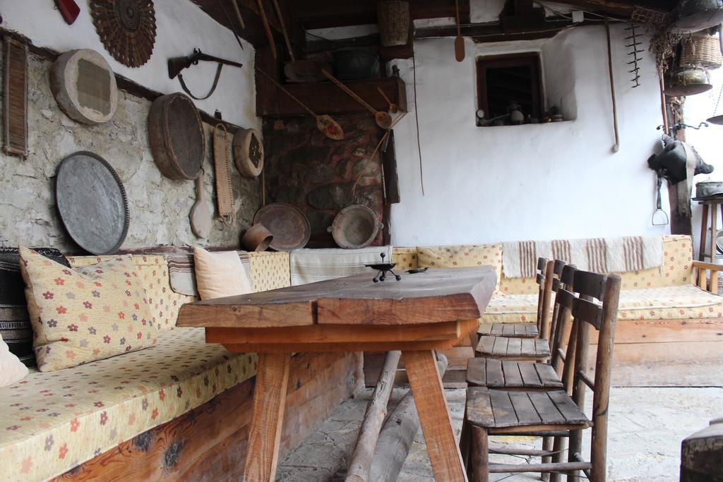 Haci Sakirler Konagi Guest House Mudurnu Exterior photo